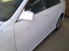 2011 TOYOTA CAMRY, WHITE, SE, 2.5L, AT,   Z25165